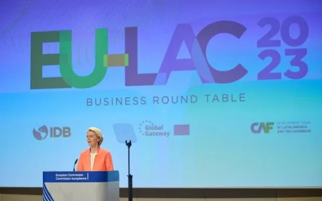 Ursula von der Leyen al summit UE-LAC